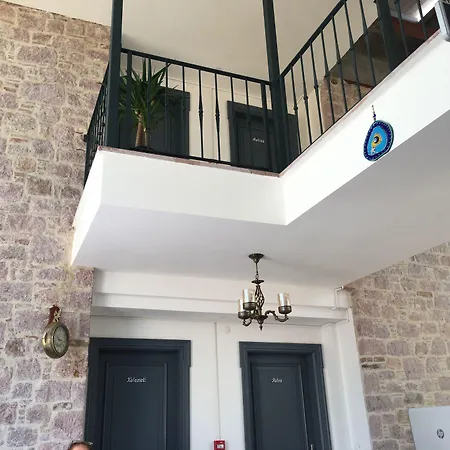 Cunda Mira Butik Bed & Breakfast Ayvalik