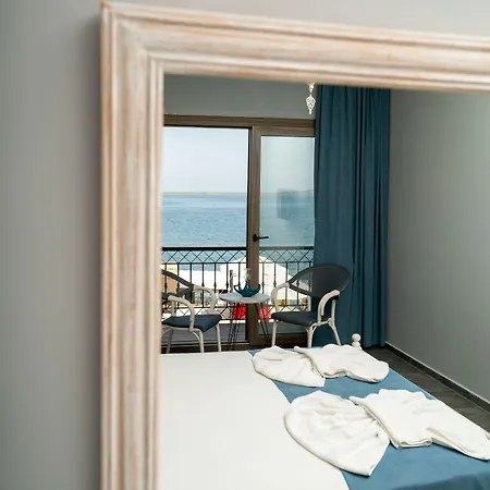 Cunda Mira Butik Bed & Breakfast Ayvalı